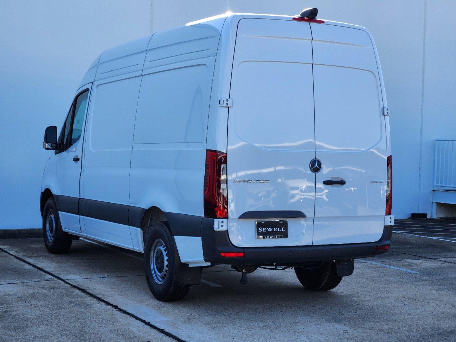 2024 Mercedes-Benz Sprinter Cargo Van Vehicle Photo in HOUSTON, TX 77079