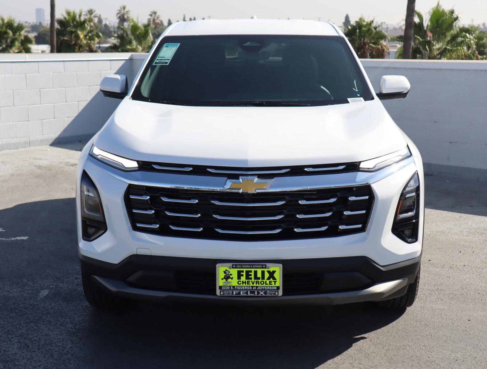 2025 Chevrolet Equinox Vehicle Photo in LOS ANGELES, CA 90007-3794