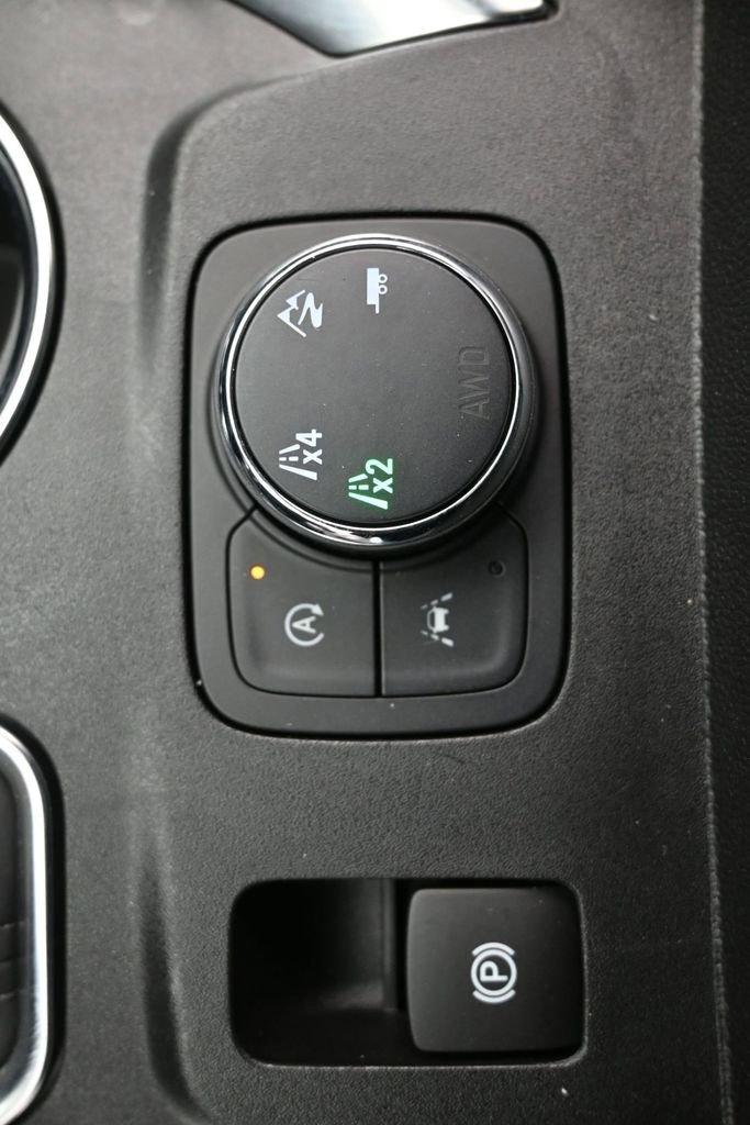 2023 Chevrolet Traverse Vehicle Photo in Cedar Rapids, IA 52402