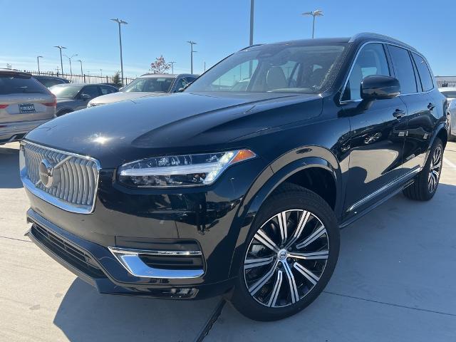 2025 Volvo XC90 Vehicle Photo in Grapevine, TX 76051