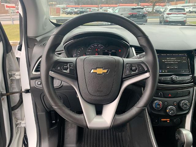 2018 Chevrolet Trax Vehicle Photo in MOON TOWNSHIP, PA 15108-2571