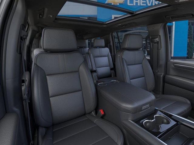 2025 Chevrolet Suburban Vehicle Photo in SUGAR LAND, TX 77478-0000