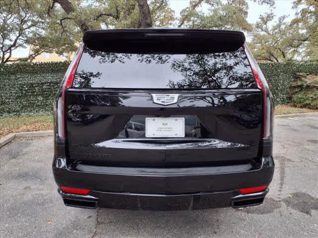 2024 Cadillac Escalade Vehicle Photo in San Antonio, TX 78230-1001