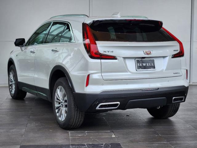 2025 Cadillac XT4 Vehicle Photo in HOUSTON, TX 77079