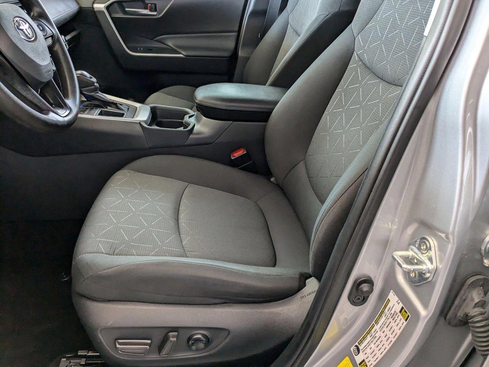 2021 Toyota RAV4 Vehicle Photo in Miami, FL 33015