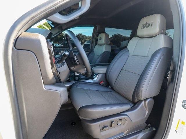 2024 Chevrolet Silverado 1500 Vehicle Photo in HOMOSASSA, FL 34448-1461