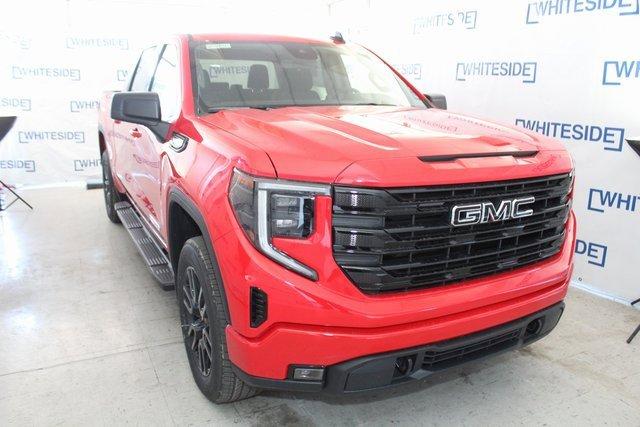 2025 GMC Sierra 1500 Vehicle Photo in SAINT CLAIRSVILLE, OH 43950-8512