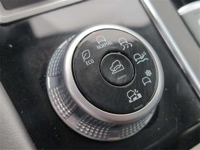 2024 Mitsubishi Outlander Vehicle Photo in AURORA, CO 80012-4011