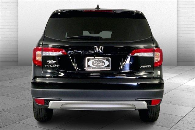 2020 Honda Pilot Vehicle Photo in KANSAS CITY, MO 64114-4502