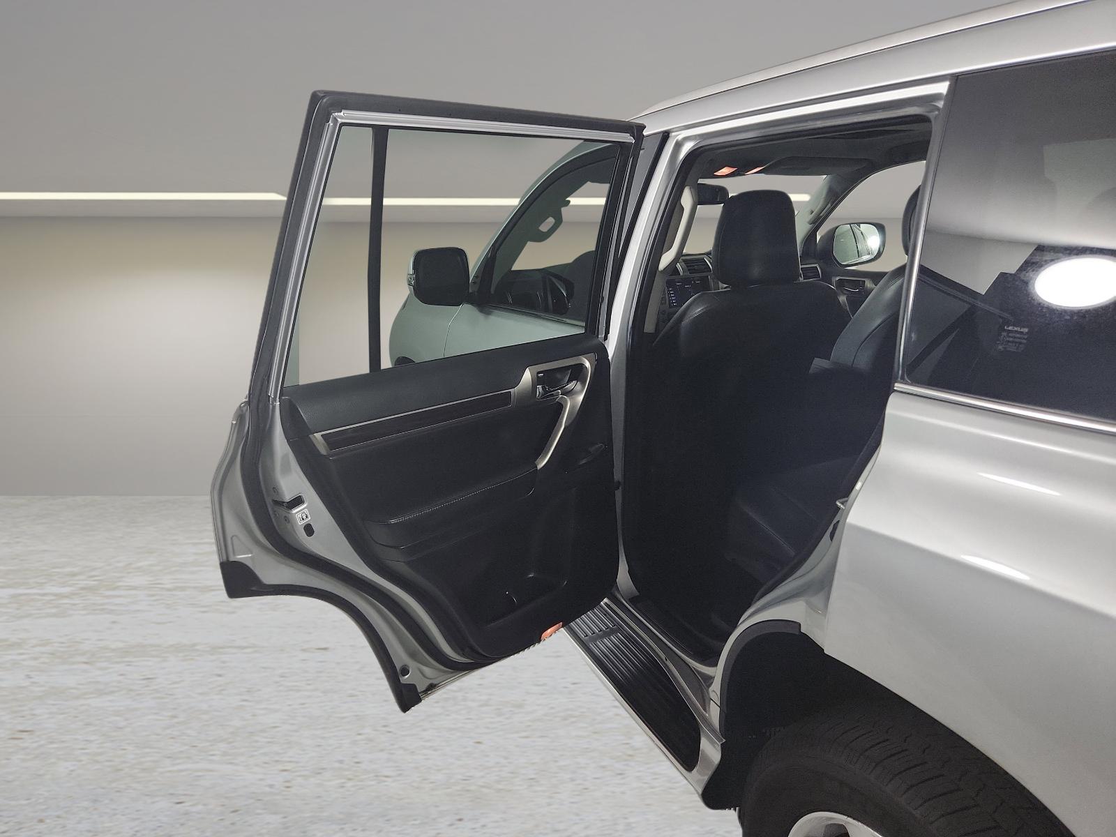 2015 Lexus GX 460 Vehicle Photo in GEORGETOWN, TX 78626-7508