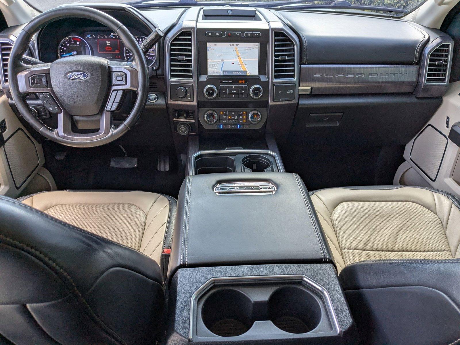 2021 Ford Super Duty F-450 DRW Vehicle Photo in Miami, FL 33015