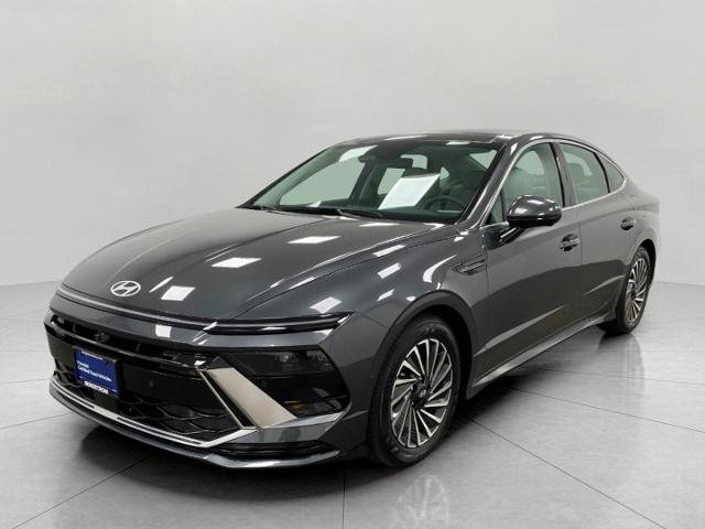 2024 Hyundai SONATA Hybrid Vehicle Photo in Appleton, WI 54913