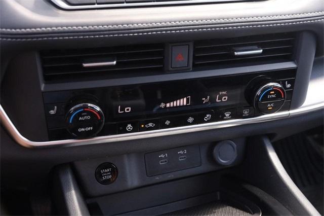 2024 Nissan Rogue Vehicle Photo in Hazelwood, MO 63042