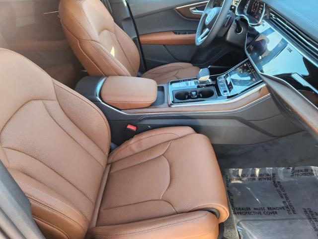 2025 Audi Q7 Vehicle Photo in HOUSTON, TX 77090