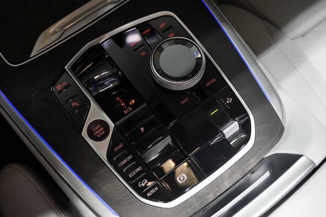 2025 BMW X7 xDrive40i Vehicle Photo in GRAPEVINE, TX 76051