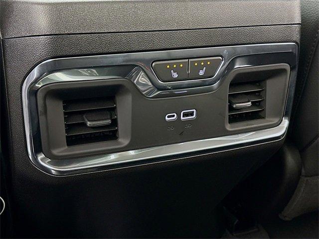 2025 GMC Sierra 2500 HD Vehicle Photo in PUYALLUP, WA 98371-4149