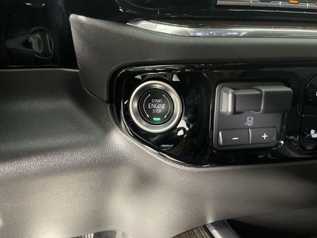 2025 Chevrolet Silverado 1500 Vehicle Photo in GILBERT, AZ 85297-0402