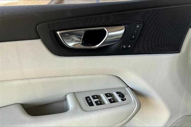 2025 Volvo XC60 Plug-In Hybrid Vehicle Photo in Houston, TX 77007