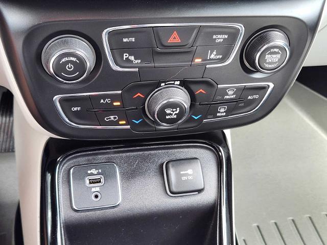 2021 Jeep Compass Vehicle Photo in DENTON, TX 76210-9321