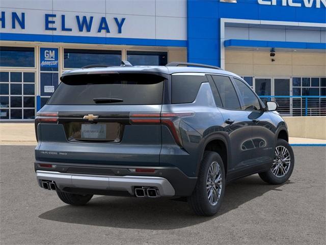 2025 Chevrolet Traverse Vehicle Photo in ENGLEWOOD, CO 80113-6708