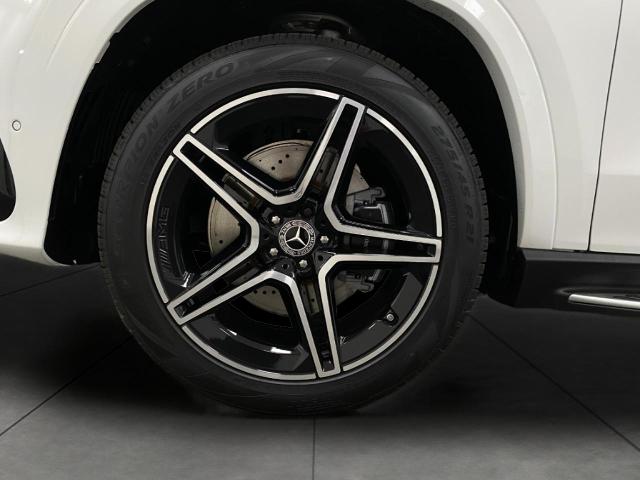 2025 Mercedes-Benz GLS Vehicle Photo in Appleton, WI 54913