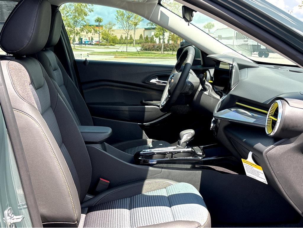 2025 Chevrolet Trax Vehicle Photo in POOLER, GA 31322-3252