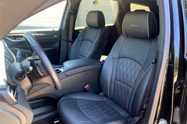2024 Buick Enclave Vehicle Photo in KANSAS CITY, MO 64114-4545