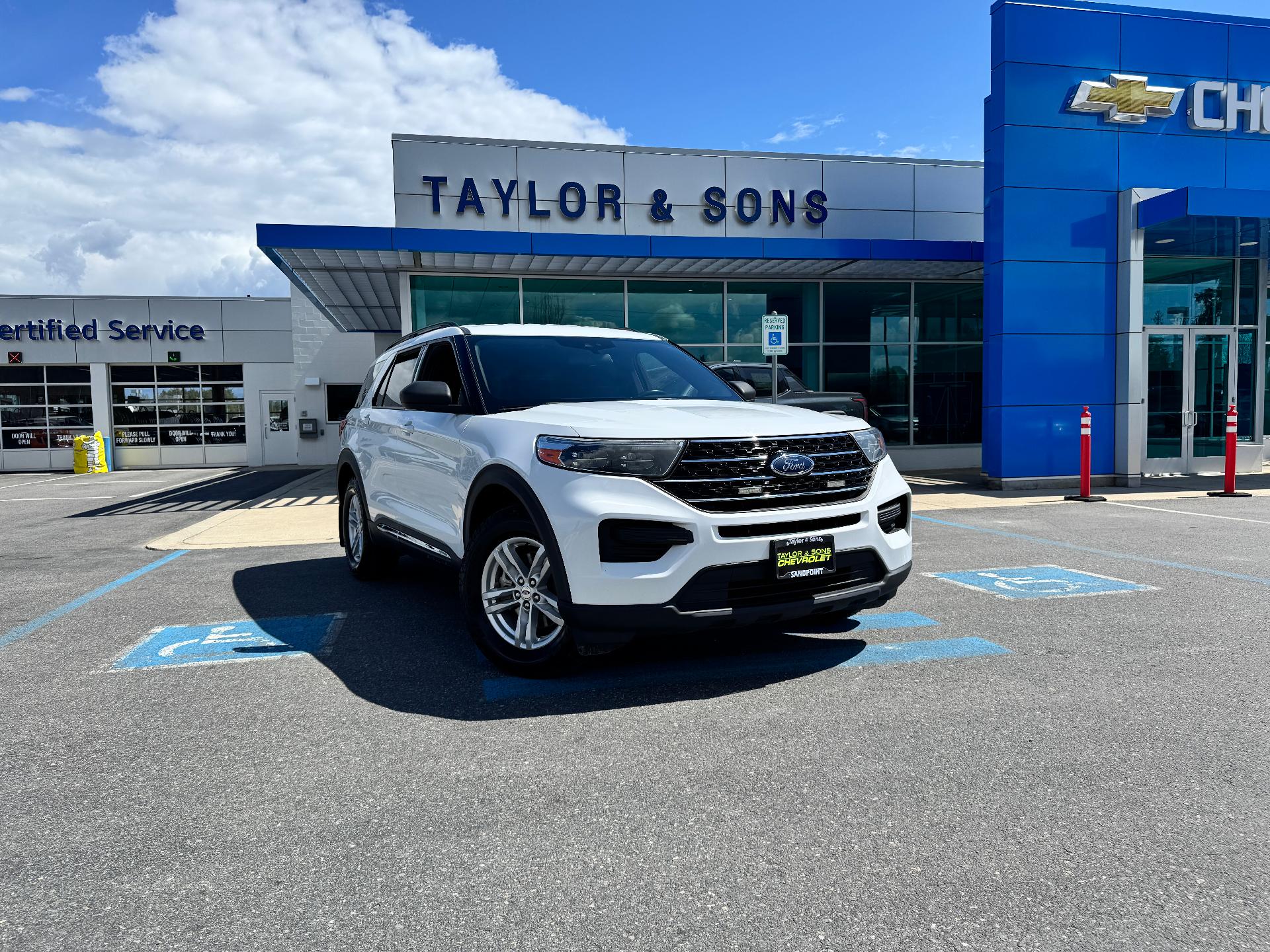 2020 Ford Explorer XLT AWD