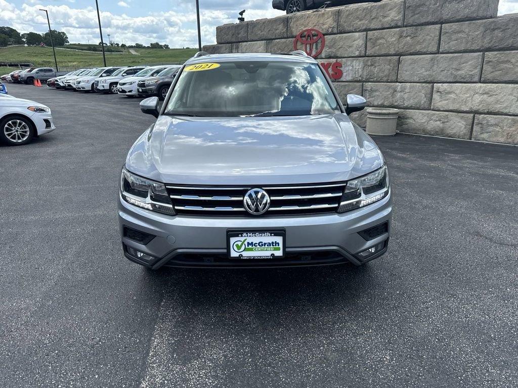 2021 Volkswagen Tiguan Vehicle Photo in Marion, IA 52302
