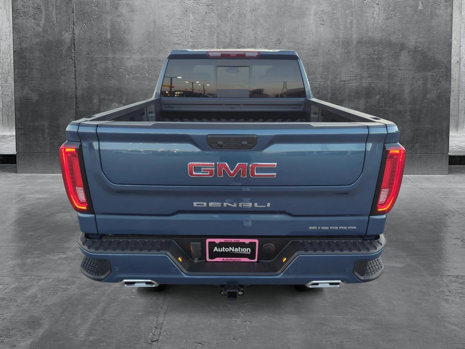 2025 GMC Sierra 1500 Vehicle Photo in MEMPHIS, TN 38115-1503