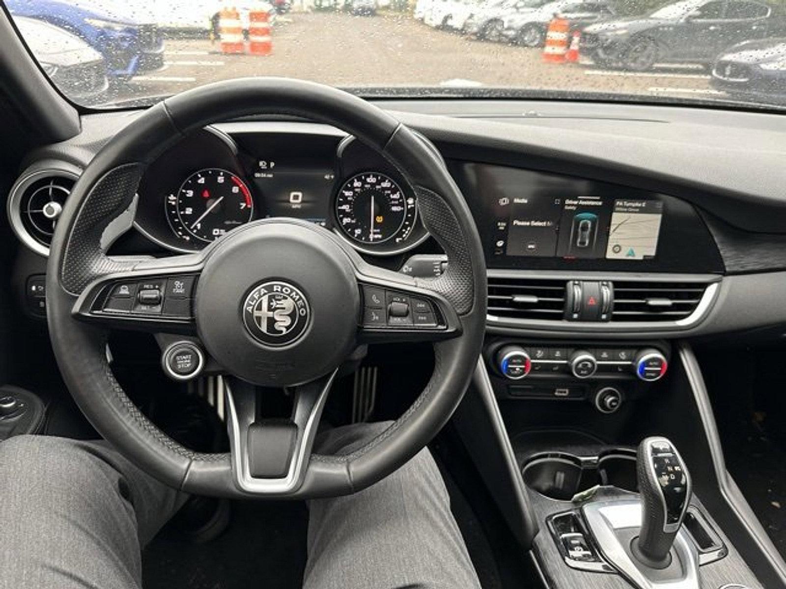 2022 Alfa Romeo Giulia Vehicle Photo in Willow Grove, PA 19090