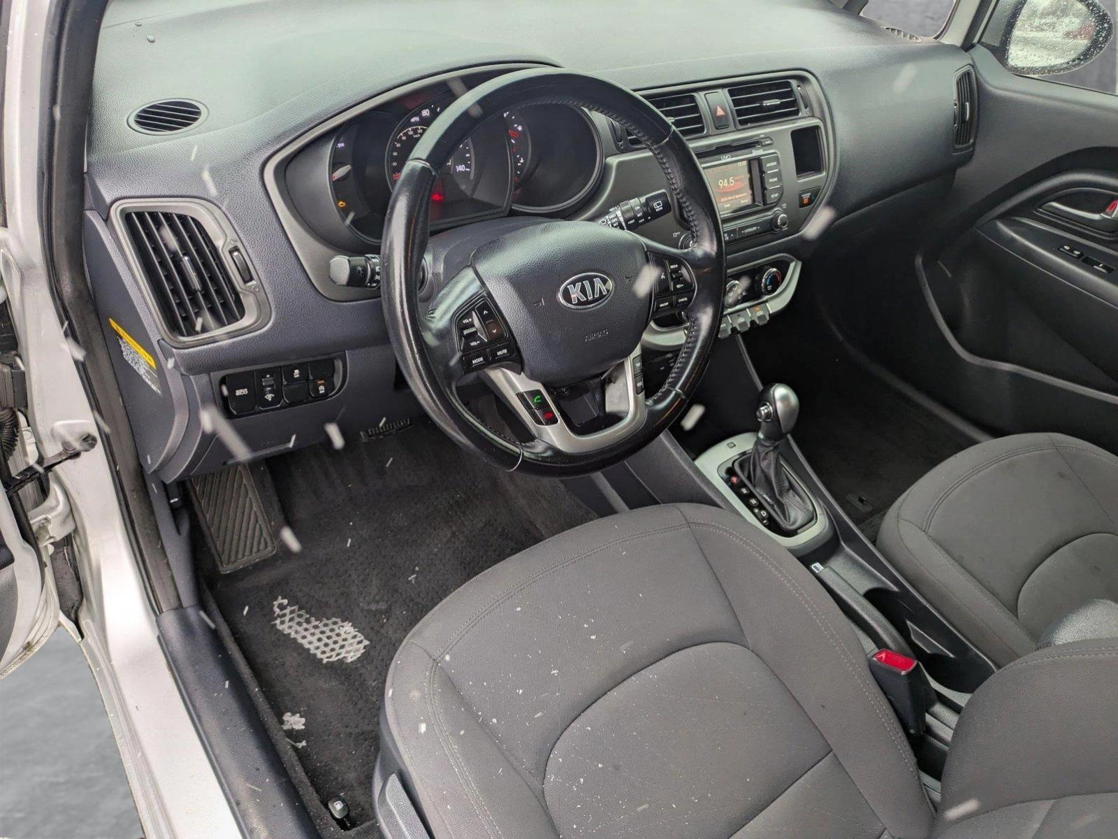 2015 Kia Rio 5-door Vehicle Photo in Spokane, WA 99201