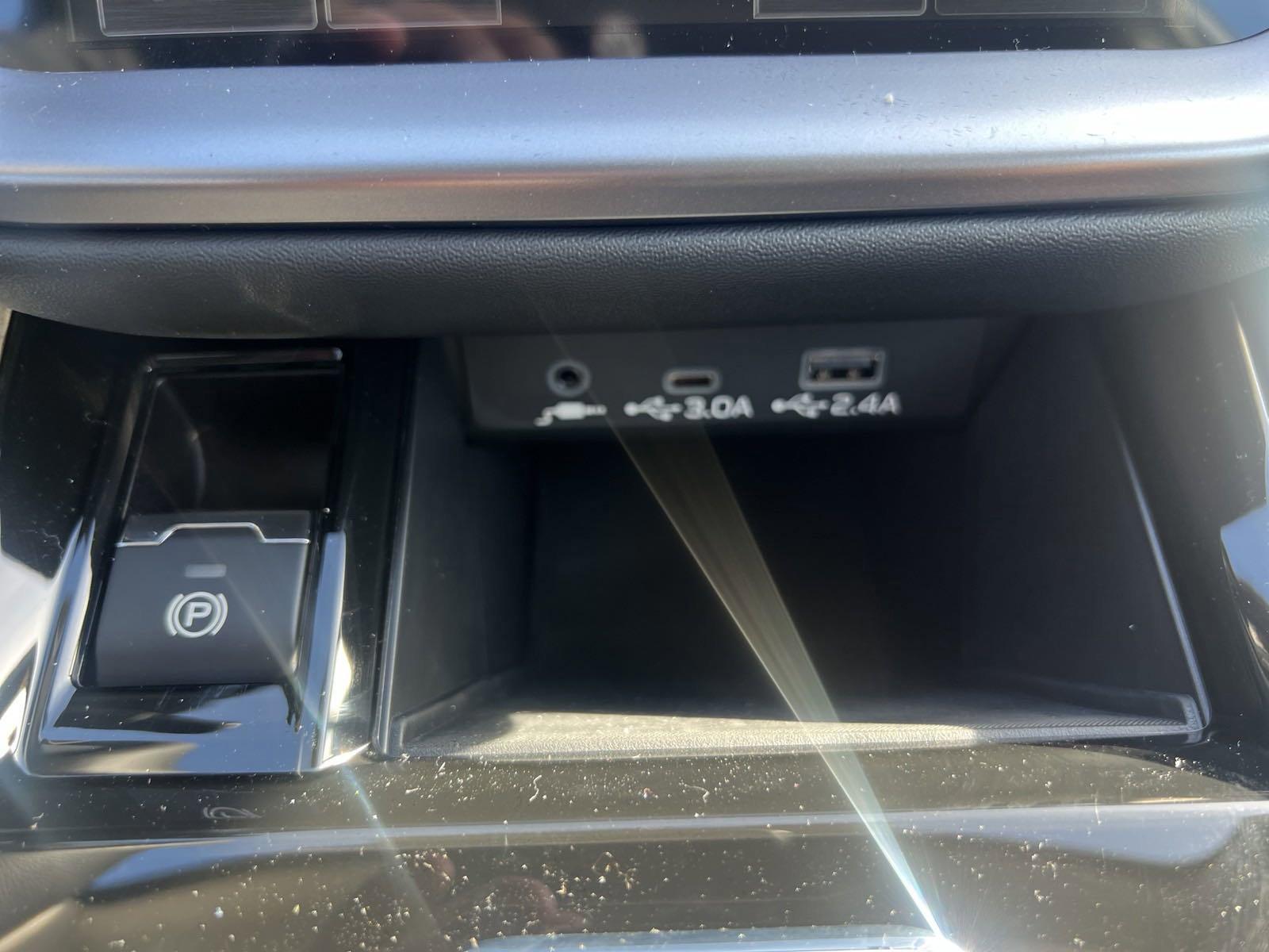 2025 Subaru Legacy Vehicle Photo in Mechanicsburg, PA 17050