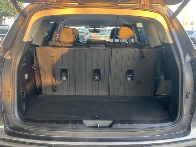 2022 Subaru Ascent Vehicle Photo in GOODYEAR, AZ 85338-1310