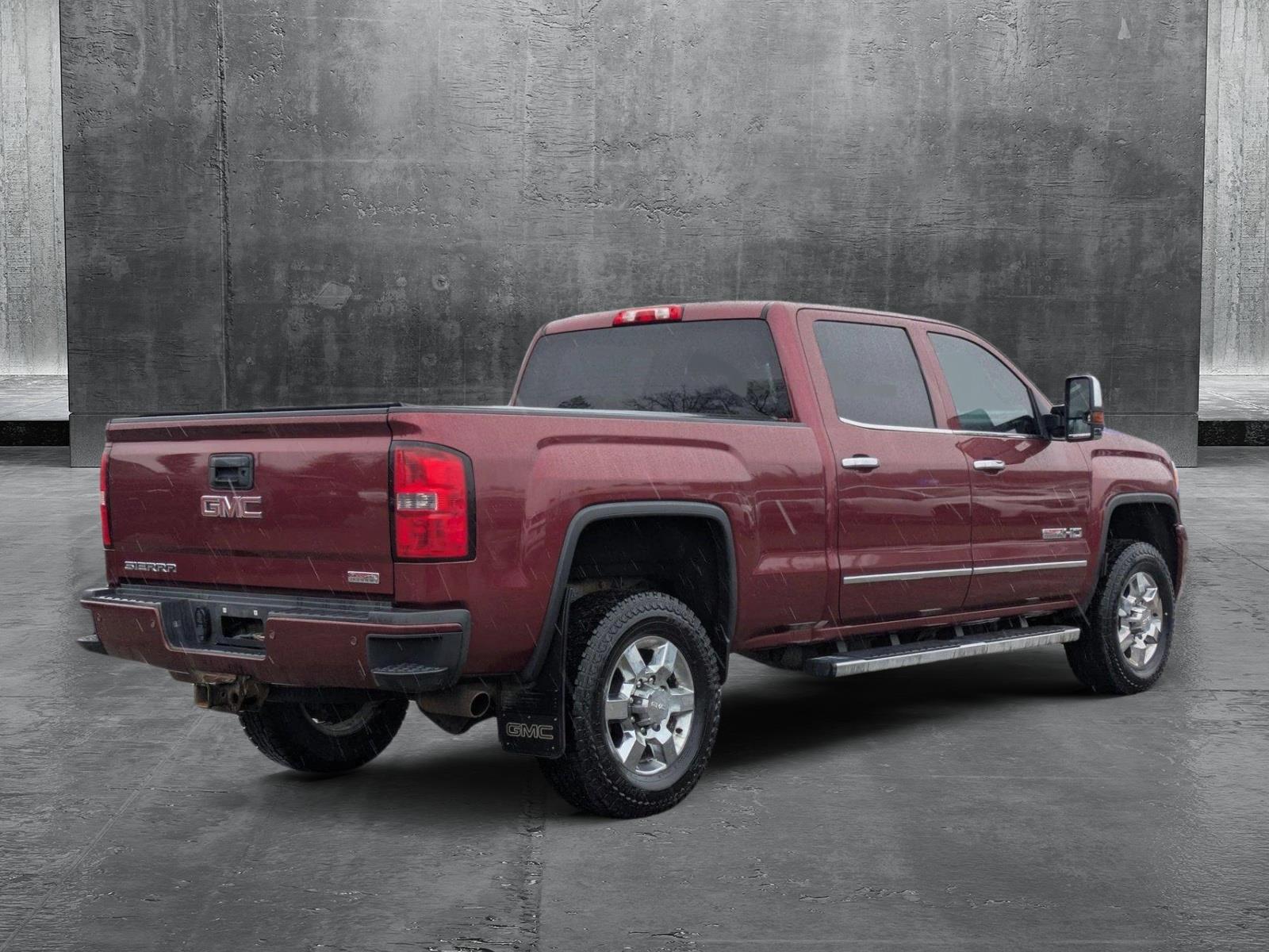 2015 GMC Sierra 2500HD available WiFi Vehicle Photo in Spokane Valley, WA 99212