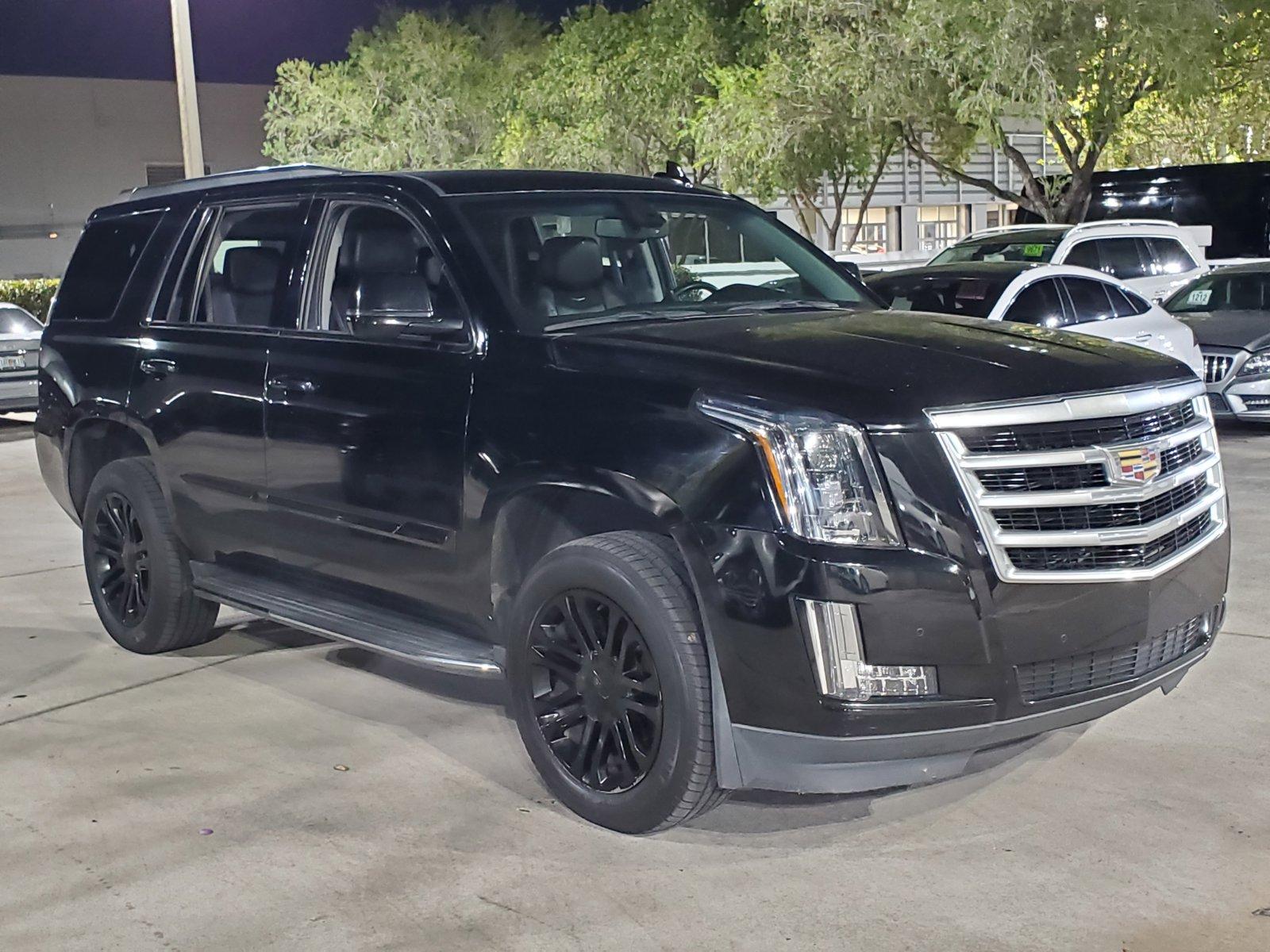 2016 Cadillac Escalade Vehicle Photo in Pembroke Pines , FL 33027