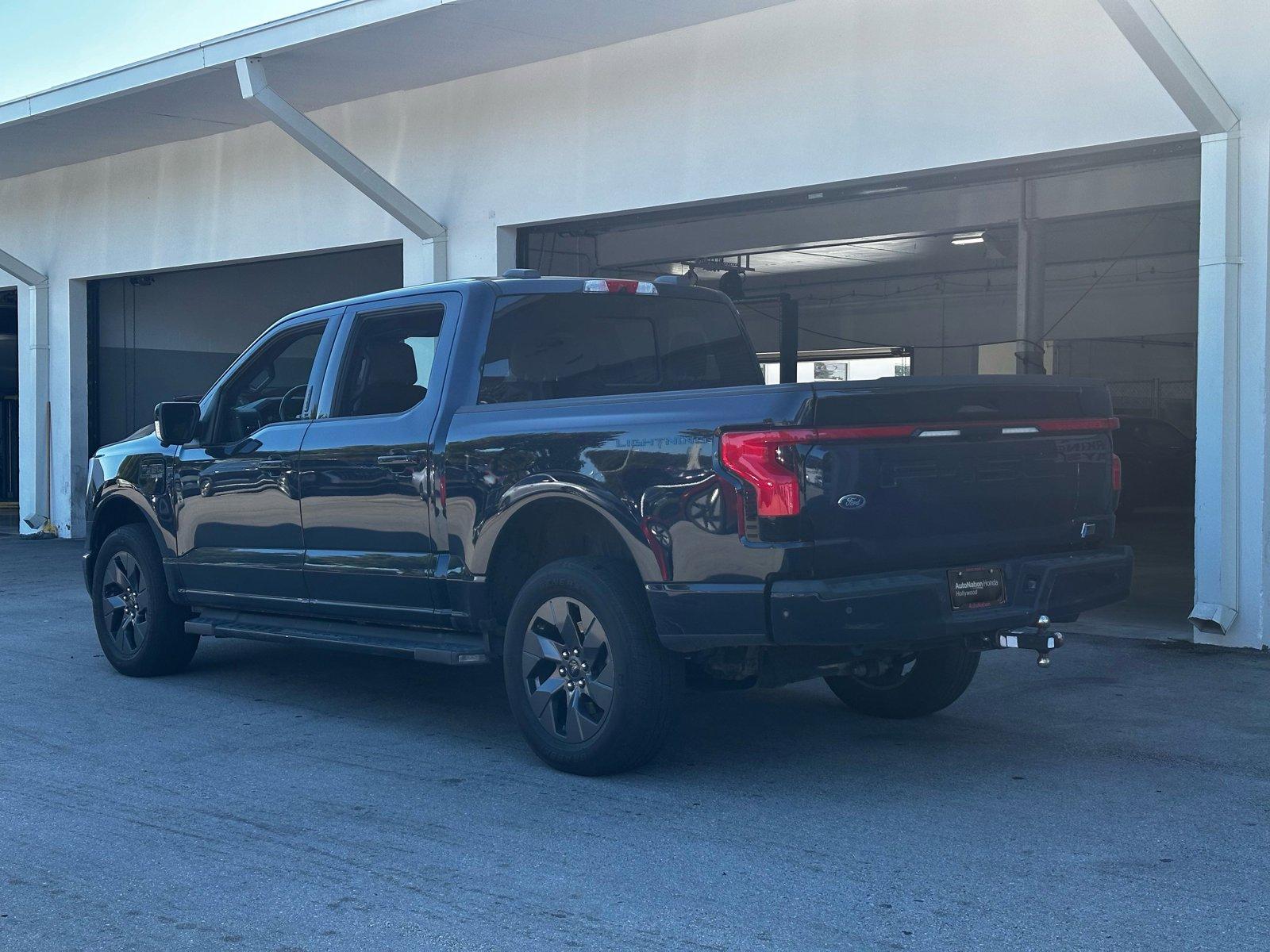 2022 Ford F-150 Lightning Vehicle Photo in Hollywood, FL 33021