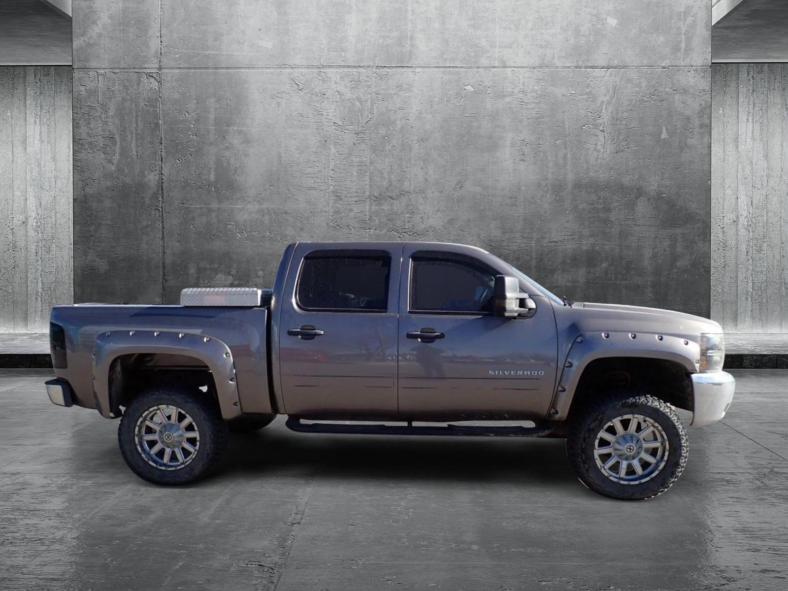 2013 Chevrolet Silverado 1500 Vehicle Photo in DENVER, CO 80221-3610