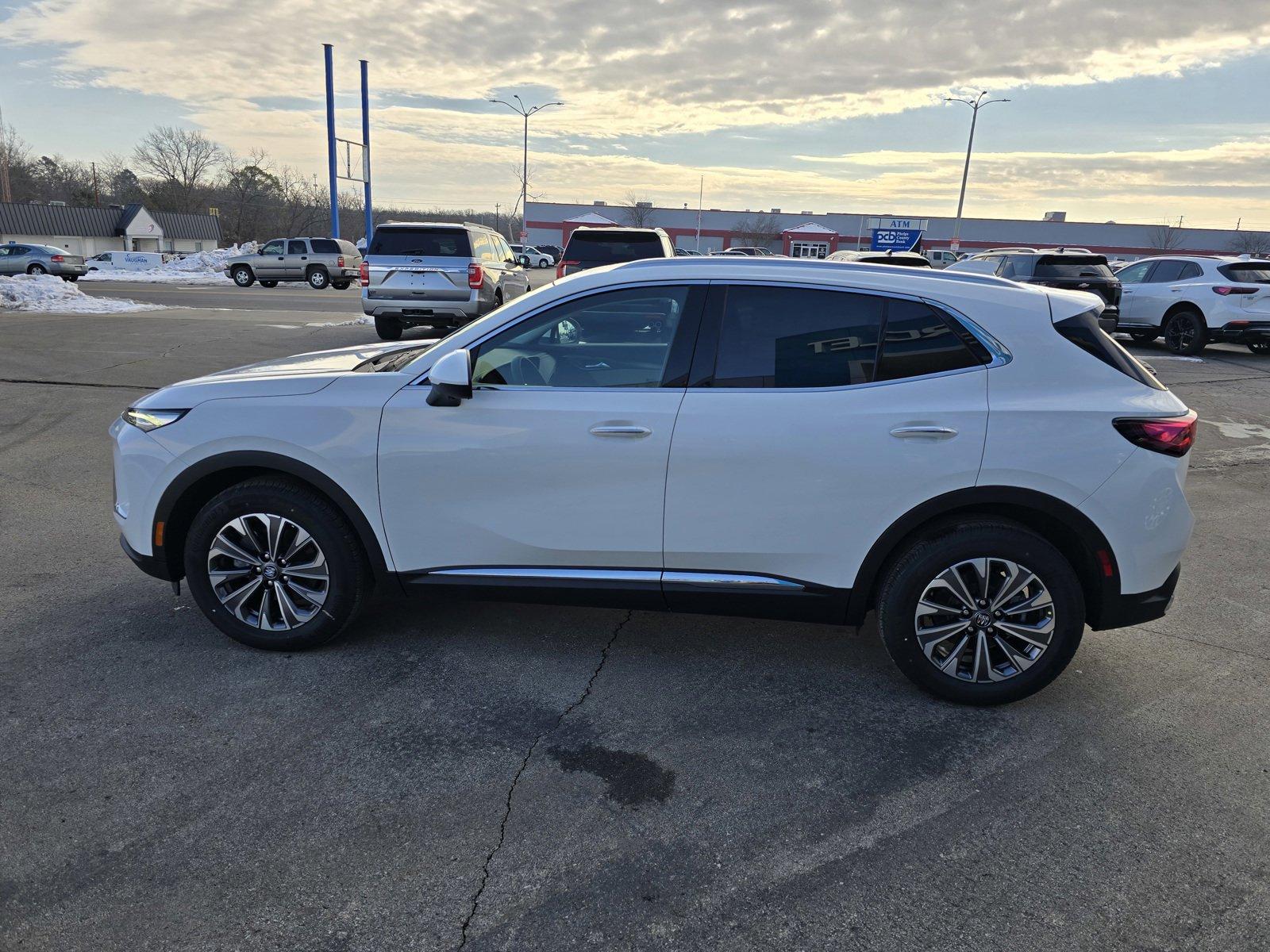 2025 Buick Envision Vehicle Photo in Rolla, MO 65401