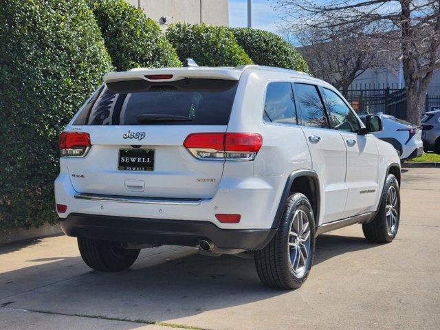 2017 Jeep Grand Cherokee Vehicle Photo in DALLAS, TX 75209