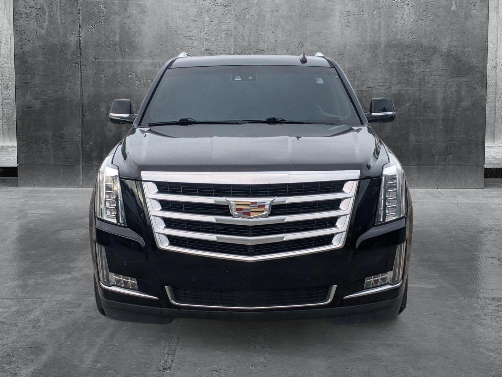 2015 Cadillac Escalade Vehicle Photo in PEMBROKE PINES, FL 33024-6534