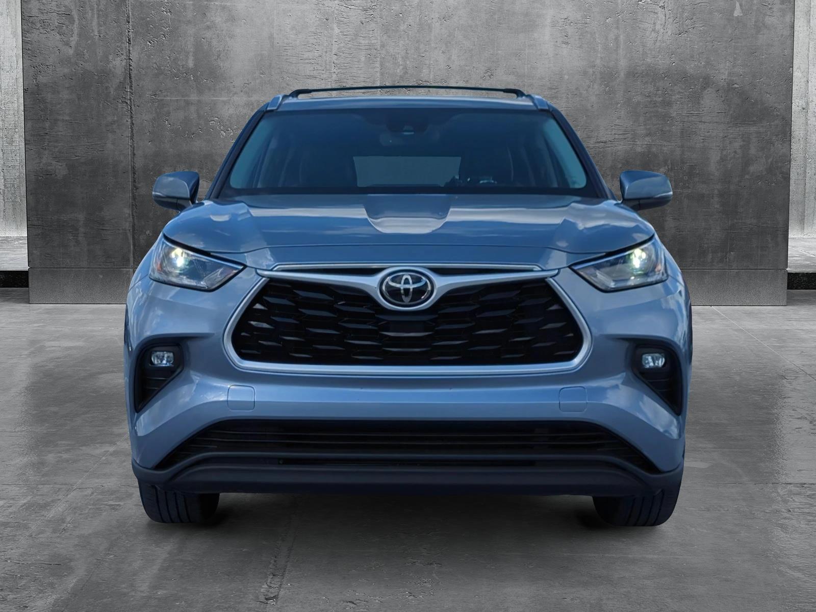 2021 Toyota Highlander Vehicle Photo in Ft. Myers, FL 33907