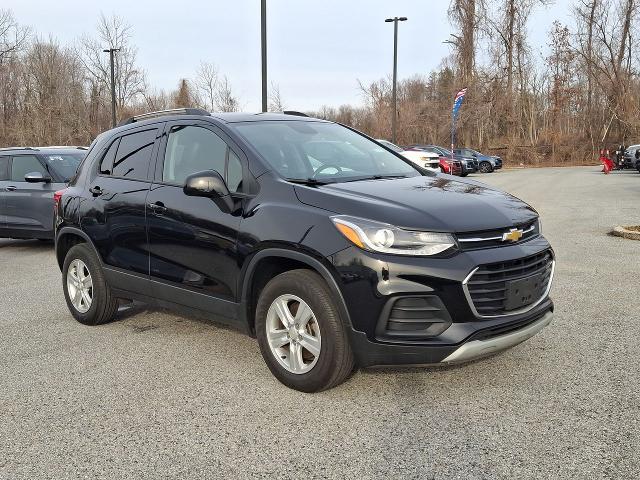 Used 2022 Chevrolet Trax LT with VIN KL7CJPSM2NB535875 for sale in Media, PA