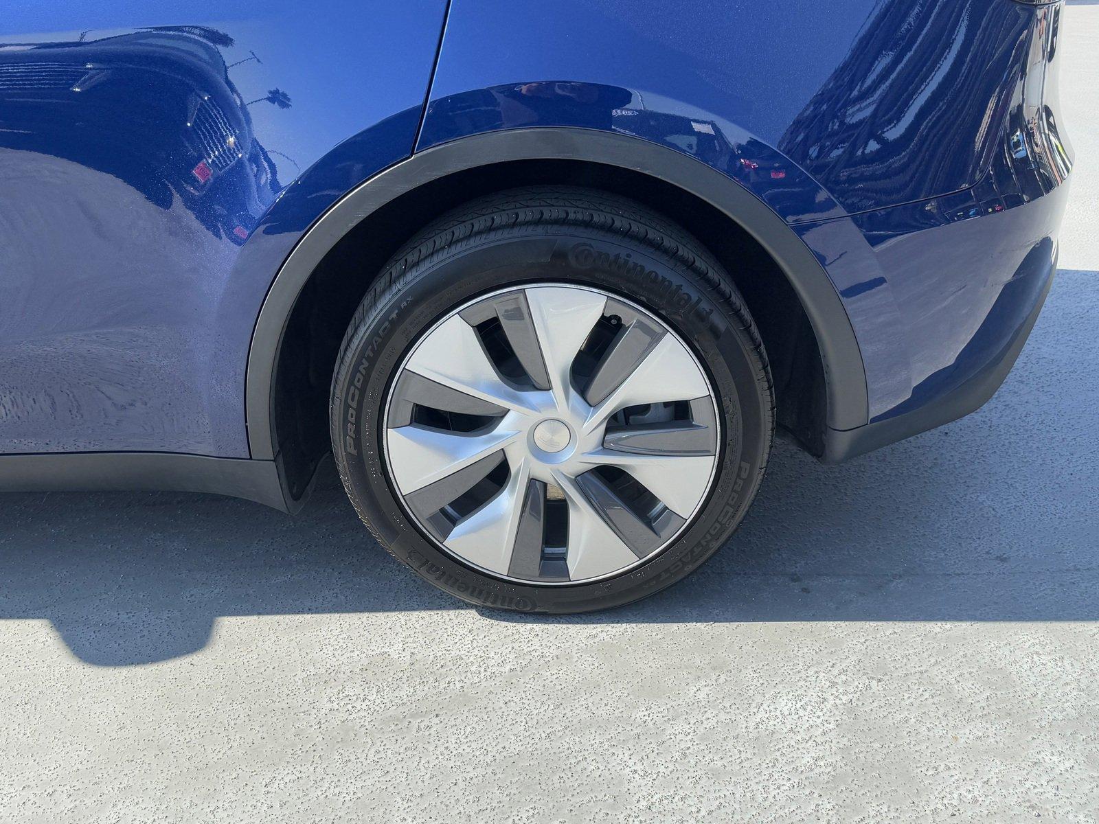 2023 Tesla Model Y Vehicle Photo in LOS ANGELES, CA 90007-3794