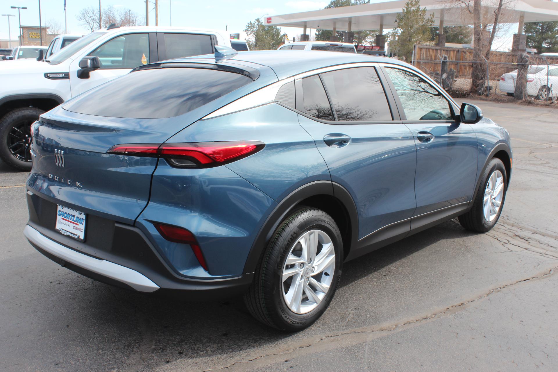 2025 Buick Envista Vehicle Photo in AURORA, CO 80012-4011