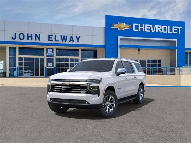 2025 Chevrolet Suburban Vehicle Photo in ENGLEWOOD, CO 80113-6708
