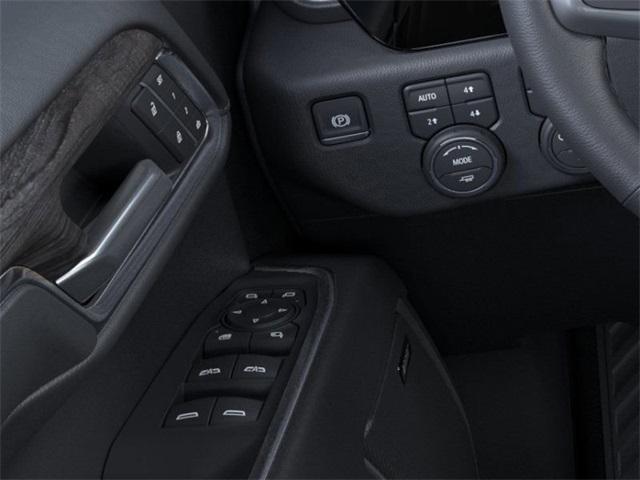 2025 Chevrolet Silverado 1500 Vehicle Photo in ENGLEWOOD, CO 80113-6708