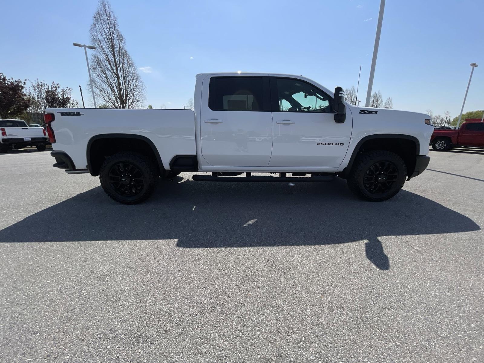 2025 Chevrolet Silverado 2500 HD Vehicle Photo in BENTONVILLE, AR 72712-4322