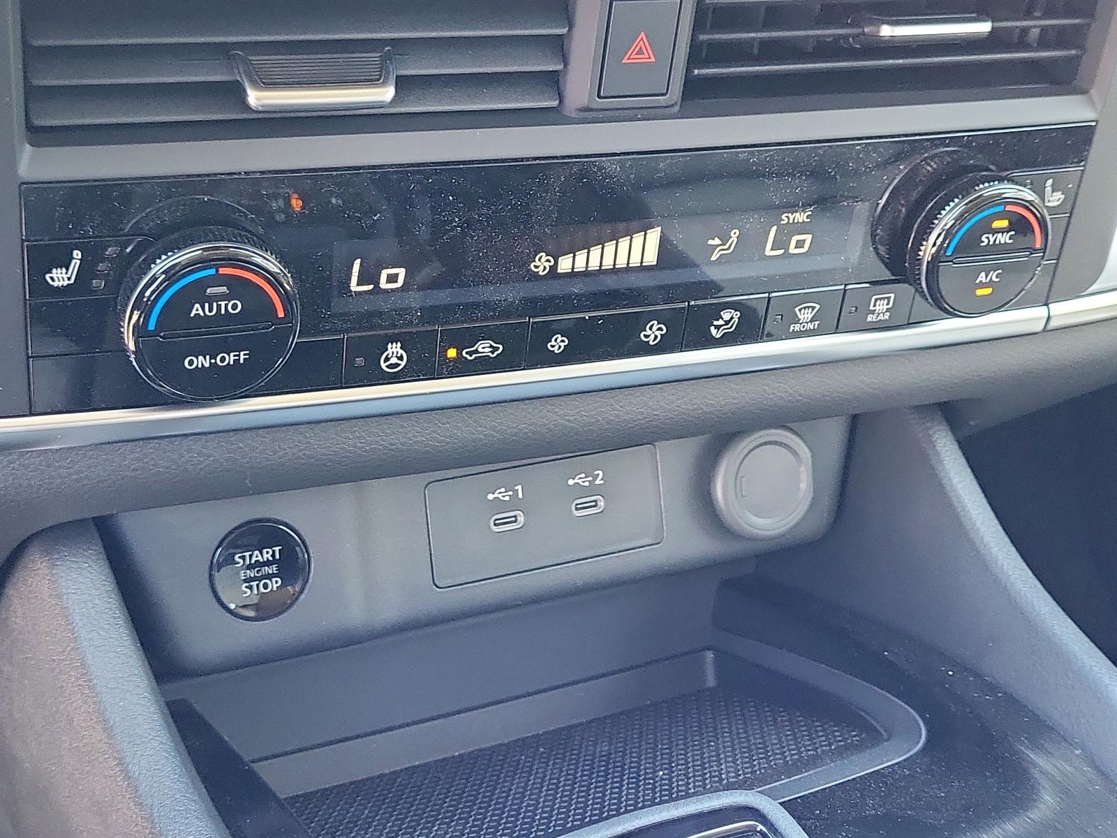2025 Nissan Rogue Vehicle Photo in Albuquerque, NM 87110