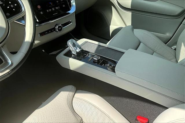 2025 Volvo XC90 Vehicle Photo in Grapevine, TX 76051